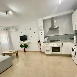 https://smile-nerja-chic-apartment-with-wifi-4-guests.1costadelsol.com
